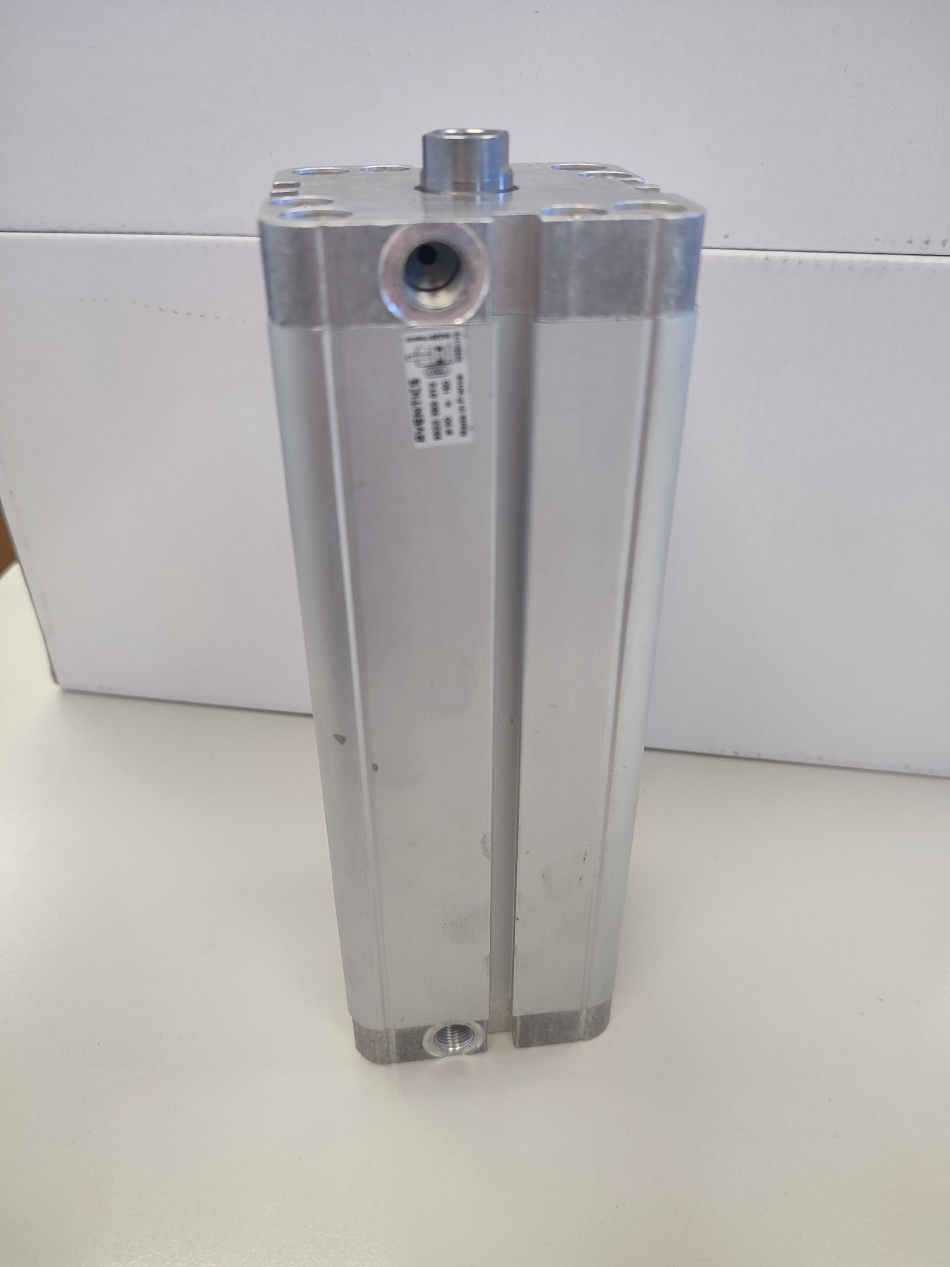 VÉRIN PNEUMATIQUE COMPACT AVENTICS- 0822395012
