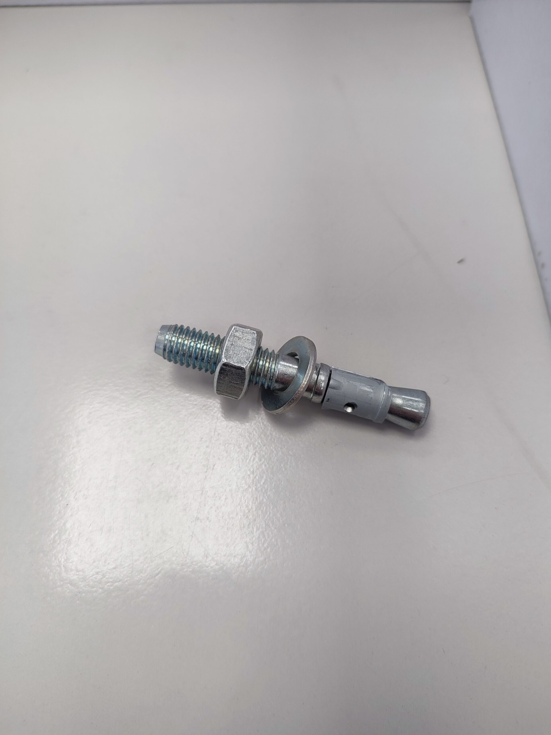 GOUJON D'ANCRAGE  FIX3 EN ACIER AU CARBONE M10 - 10mm x 80mm - BOITE DE 50